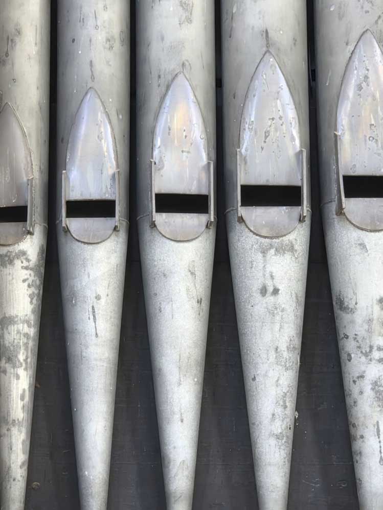 Salle Church Pipes